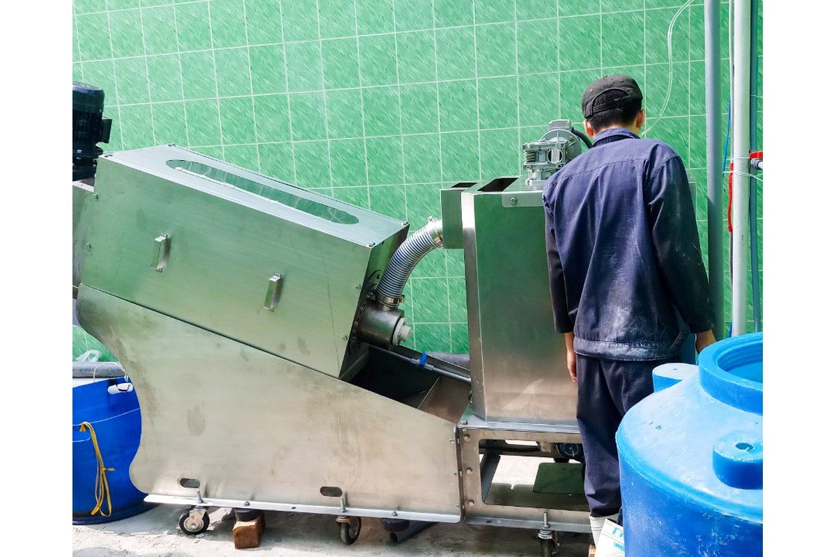 Máy ép bùn thủy sản tại Công ty Cổ phần Thủy sản Cửu Long